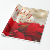 Red Poinsettias Foto Frohe Weihnachtstypografie Geschenkpapier (Ungerollt)