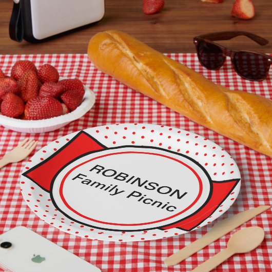 Red Polka Dots Family Picnic Name Pappteller (Picknick)