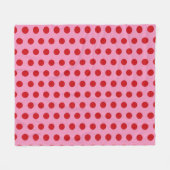 Red Polka Dots on Pink Fleecedecke (Vorderseite (Horizontal))