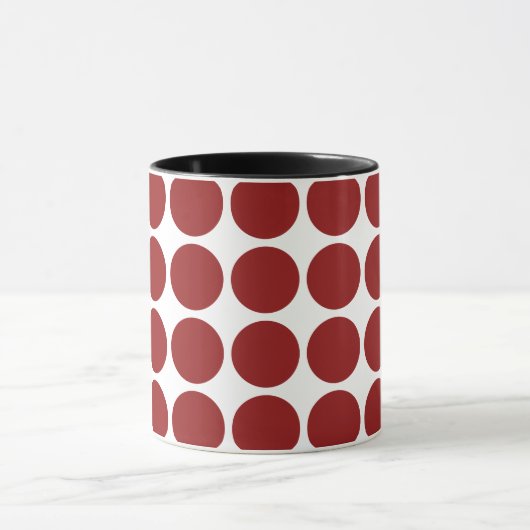 Red Polka Dots on White Tasse (Zentrum)