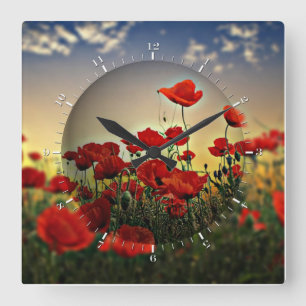 Red Poppy Field Quadratische Wanduhr