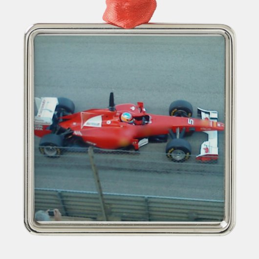 Red Racing Car Ornament Aus Metall (Vorne)