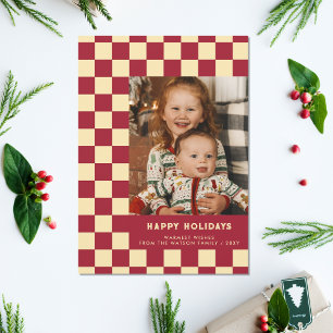 Red Retro Groovy Checkered Happy Holidays Foto Feiertagspostkarte