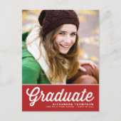 Red Retro Script Class of 2025 Foto Abschluss Ankündigungspostkarte (Vorderseite)