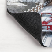 Red Retro Truck und Covered Bridge Mousepad (Ecke)
