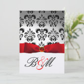 RED RIBBON GOLD BLACK DAMASK MONOGRAMM EINLADUNG (Stehend Vorderseite)