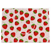 Red Ripe Strawberry and Dots Pattern Große Geschenktüte (Vorderseite)