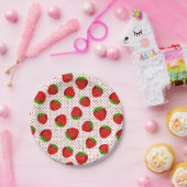 Red Ripe Strawberry and Dots Pattern Pappteller (Party)