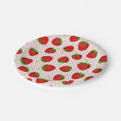Red Ripe Strawberry and Dots Pattern Pappteller (Schrägansicht)