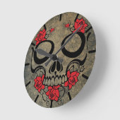 Red Rose Skull Runde Wanduhr (Winkel)