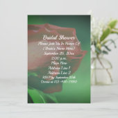 Red Rosebud Floral Bridal Shower  Einladung (Stehend Vorderseite)