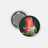 Red Rosebud Flower Personalized Wedding Magnet (Vorderseite/Rückseite)