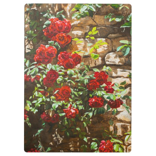 Red Roses Against a Stone Wall Klemmbrett (Rückseite)