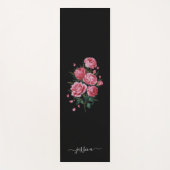 Red Roses on Black with script name Yogamatte (Vorderseite)