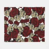 Red Roses & Skulls Black Floral Gothic White Fleecedecke (Vorderseite (Horizontal))