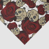 Red Roses & Skulls Black Floral Gothic White Seidenpapier (Ausschnitt)