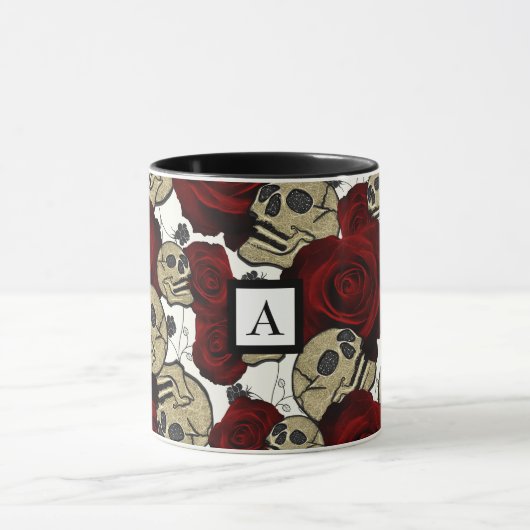 Red Roses & Skulls Black Floral Gothic White Tasse (Zentrum)