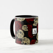 Red Roses & Skulls Grey Black Floral Gothic Tasse (Vorderseite Links)