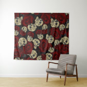 Red Roses & Skulls Grey Black Floral Gothic Wandteppich (Beispiel (Horizontal))
