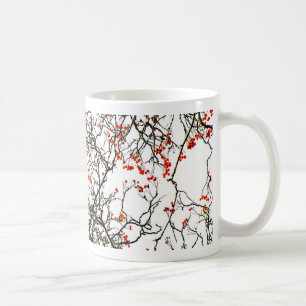 Red rowan fruit or ash berries kaffeetasse