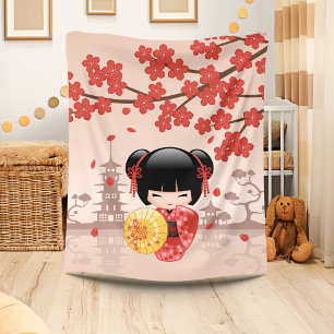 Red Sakura Kokeshi Doll - Japanisch Geisha Fleecedecke