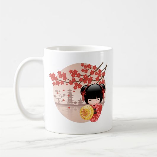 Red Sakura Kokeshi Doll - Japanisch Geisha Kaffeetasse (Links)