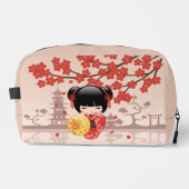 Red Sakura Kokeshi Doll - Japanisch Geisha Waschbeutel (Vorderseite)