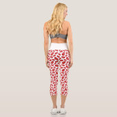 Red Santa Head auf weißem Hintergrund Muster Capri Leggings (Rückseite)