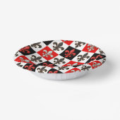 Red Schwarz-weiß Checkered Fleur-de-lis-Design Pappteller (Gewinkelt)