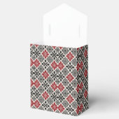 Red Schwarz-weiß Geometric Folk Pattern Geschenkschachtel (Geöffnet)