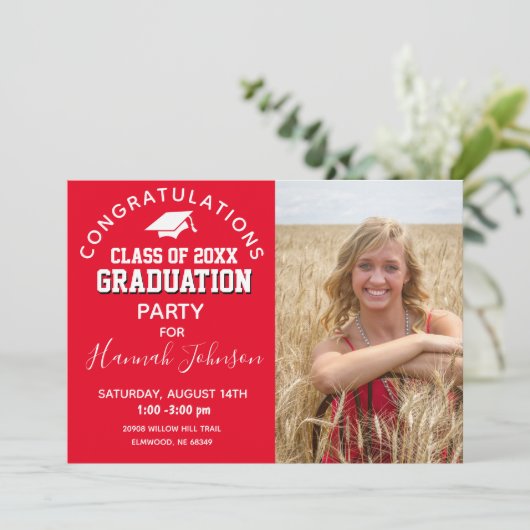 Red Script High School Class 2021 Abschluss Ankündigung (Stehend Vorderseite)