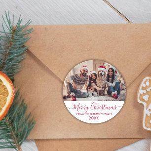 Red Script White Family Foto Frohe Weihnachten Runder Aufkleber