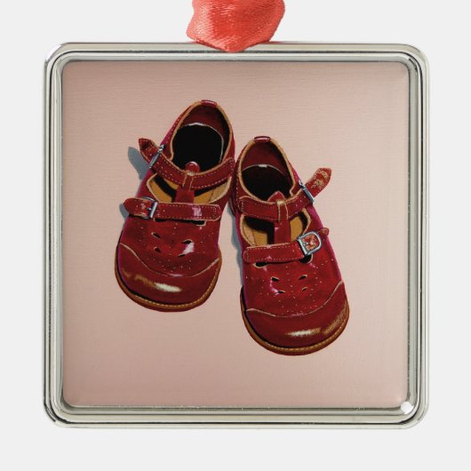 Red Shoes Ornament Aus Metall (Vorne)
