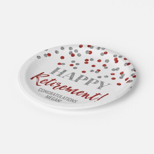 Red Silver Confetti Happy Retirement Pappteller (Schrägansicht)