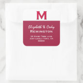 RED Simple Monogram M oder Any Initial V10 Quadratischer Aufkleber (Tasche)