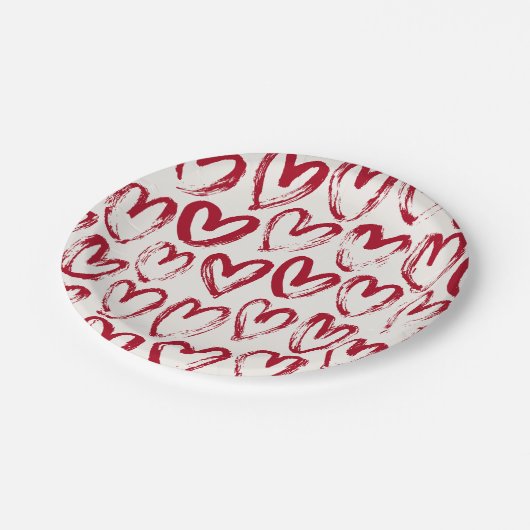 Red Sketch Heart Patterns Hand-Drawn Doodle-Style Pappteller (Schrägansicht)