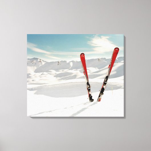Red Skis Leinwanddruck (Vorderseite)