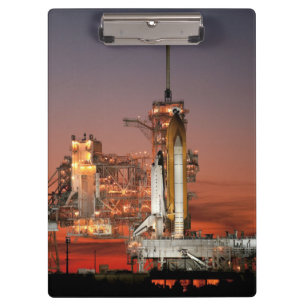 Red Sky for Space Shuttle Atlantis Start Klemmbrett