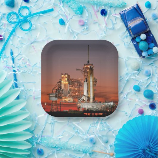 Red Sky for Space Shuttle Atlantis Start Pappteller (Party)