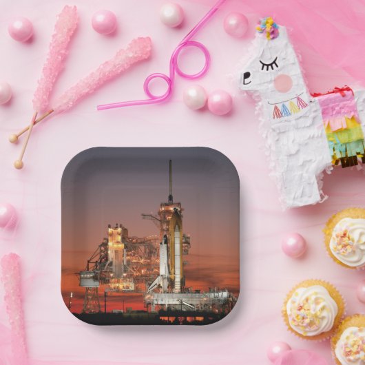 Red Sky for Space Shuttle Atlantis Start Pappteller (Party)