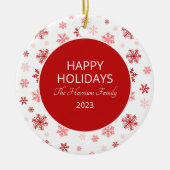 Red Snowflake Happy Holidays Family Keramik Ornament (Vorne)