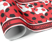 Red Soccer Ball Collage Geschenkpapier (Rolleneckpunkt)