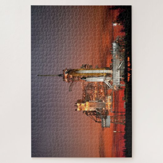 Red Space Shuttle Spaceship Atlantis auf Launch Pa Puzzle (Vertikal)
