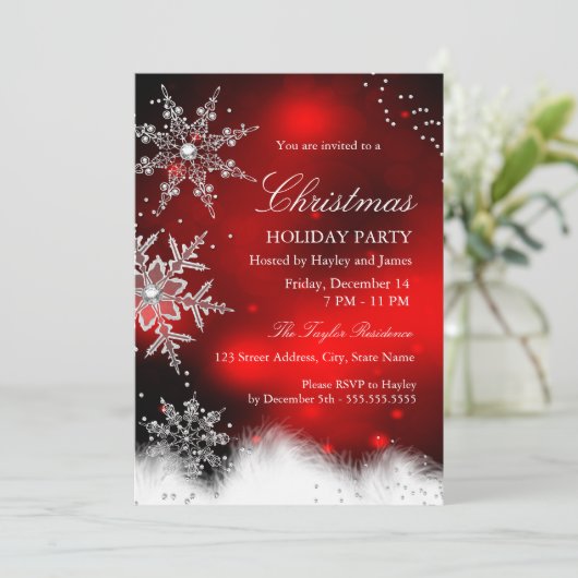 Red Sparkle Snowflake Weihnachtsfeier Einladung (Stehend Vorderseite)
