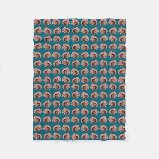 Red Squirrel Frenzy Fleece Blanket (Vorderseite)