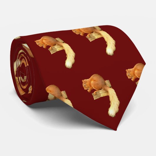 Red Squirrel Pattern Krawatte (Gerollt)