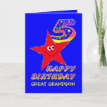 Red Star 5th Birthday Great Grandson Karte<br><div class="desc">Niedlicher kleiner roter Stern am blauen Himmel, der eine sterngefüllte Geburtstagsnummer trägt, bringt einem 5-Jährigen ein Lächeln und kitzelt ihr extravagante. Fügen Sie den Namen des Kindes auf die Vorderseite, um diese Geburtstagskarte zu personalisieren. Es wird ein wertvoller Sake für ihren besonderen 5. Geburtstag sein. Originelles Design von Anura Design...</div>