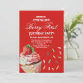 Red Strawberry 1. Geburtstag Berry Erste Einladung (Stehend Vorderseite)
