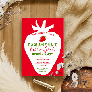 Red StrawBerry Birthday Einfaches Dreieck Einladung