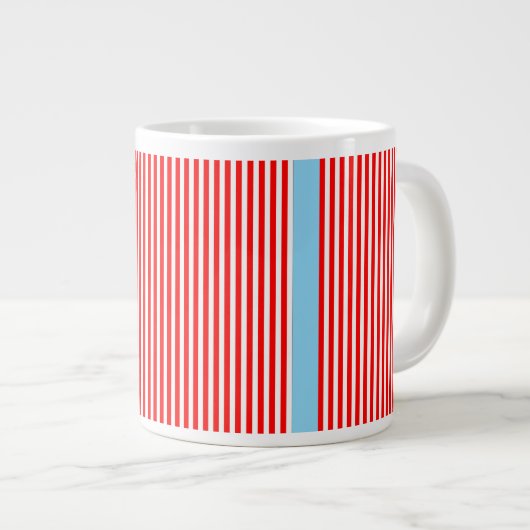 Red Stripe Blue Jumbo-Tasse (Vorderseite Rechts)